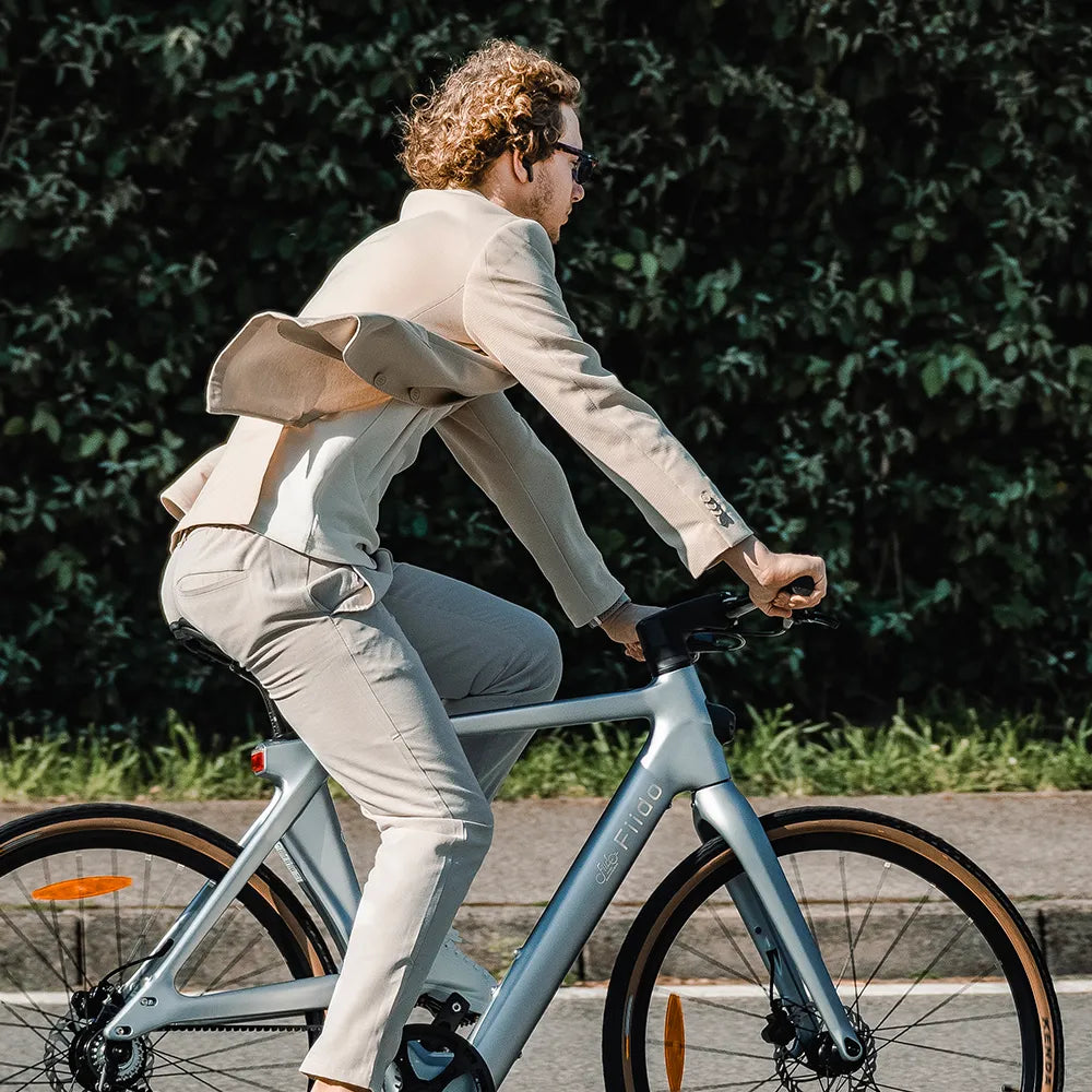 Fiido Air Carbon Fiber Electric Bike | Lightweight Premium Urban E-Bike
