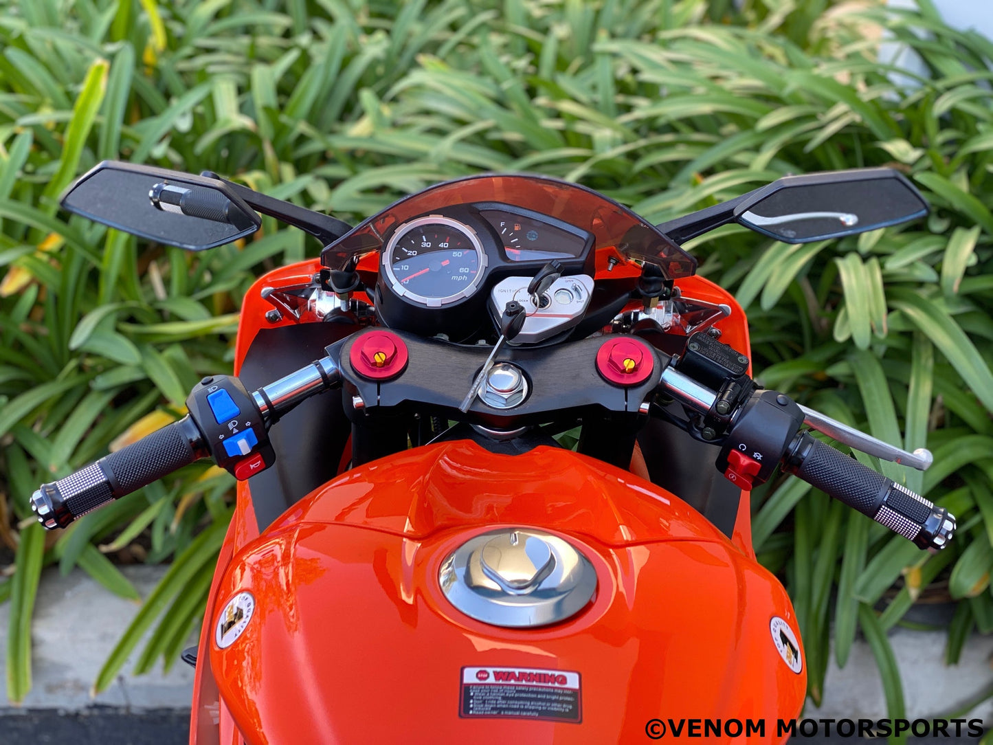 VENOM X18, 50cc MOTORCYCLE,AUTO TRANSMISSION,CAPACITY-250LBS,SPEED-40MPH,BLACK