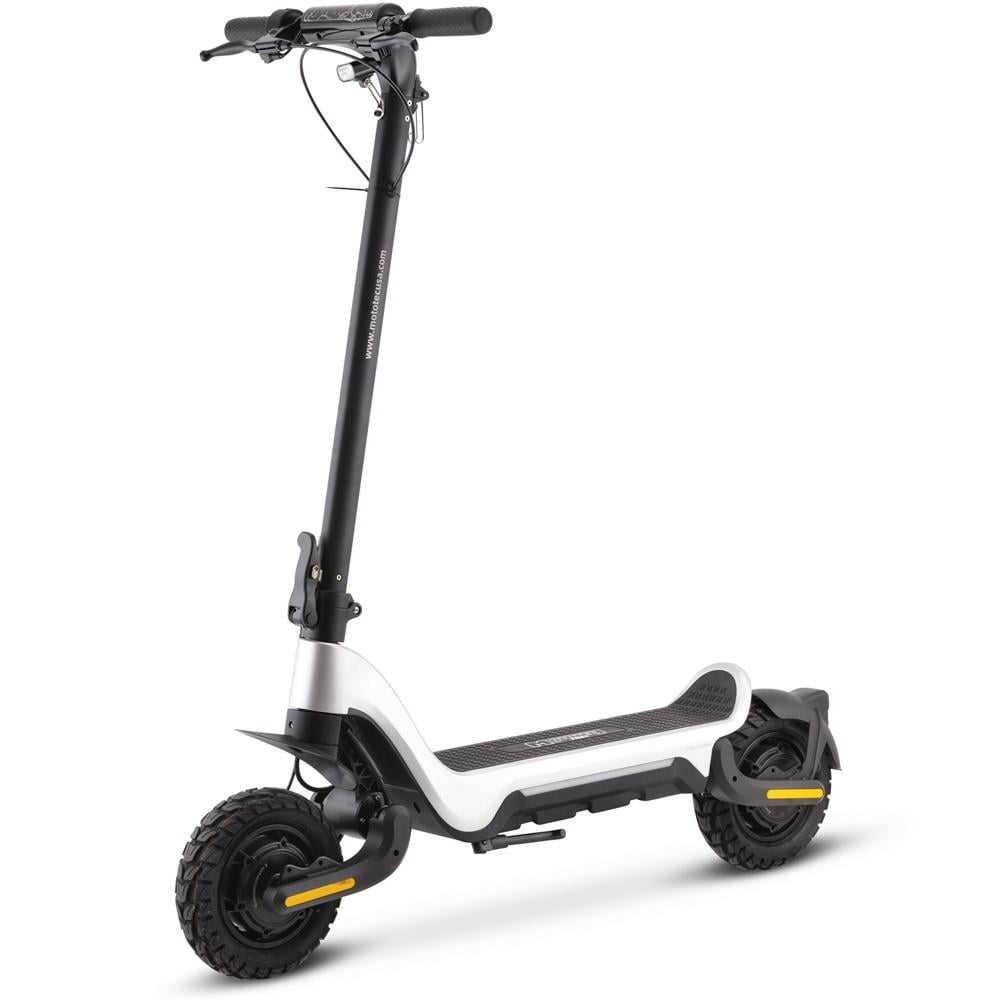 MotoTec Fury 48v 1000w Lithium Electric Scooter Silver Top Speed: 31 mph Range Per Charge: 10-25 miles