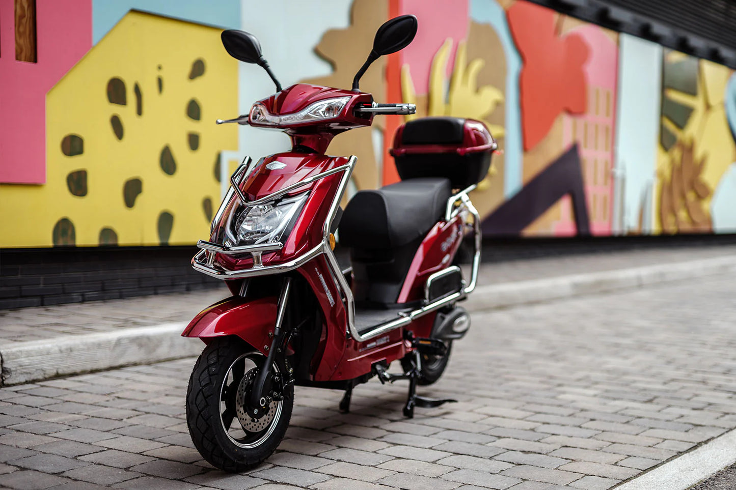 Hornet X.I Electric Scooter Long Range Dual Battery Moped Style Ebike