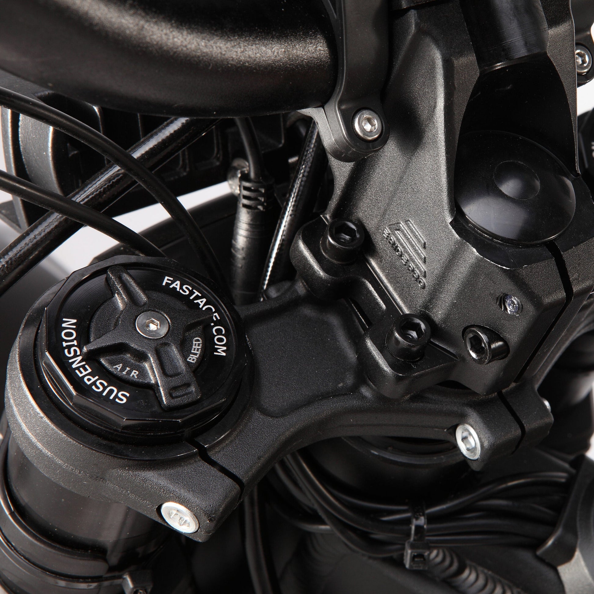 E Ride Pro SR - Powerful Dirt EBike - Image 8