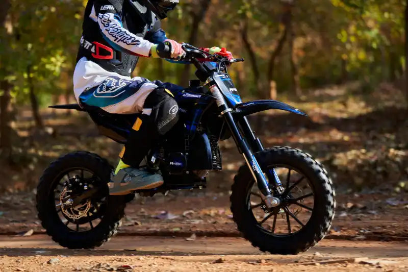 MotoTec Thunder 50cc 2-Stroke Kids Gas Dirt Bike 2.4 hp@7,000 rpm,Capacity-150 lbs,Range-10miles