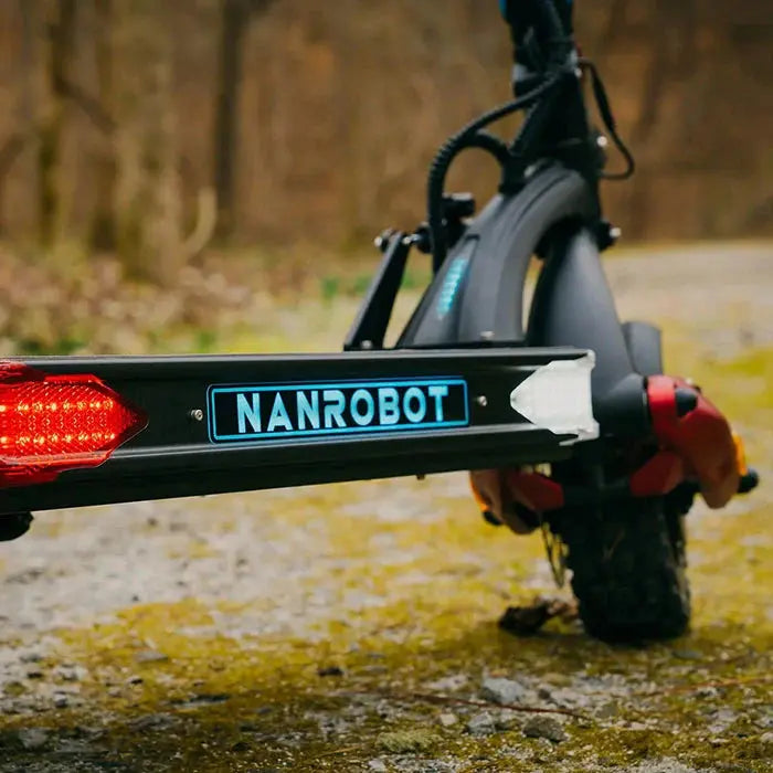 NANROBOT LS7+ 72V dual motors, 3000W*2 Battery: 72V 35A Tire:11'' street tires Brake:Hydraulic brakes NANROBOT