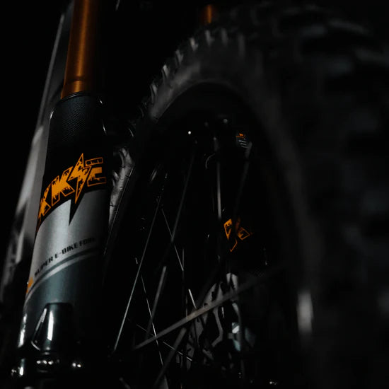 Arctic Leopard XF-1 Electric Dirt Bike | 12kW Motor, 72V 35Ah Battery, 60 MPH