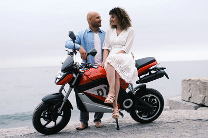 DX Electric Motorcycle Dual Removable Battery Motorcycle-Style eBike | Off Road Use Only