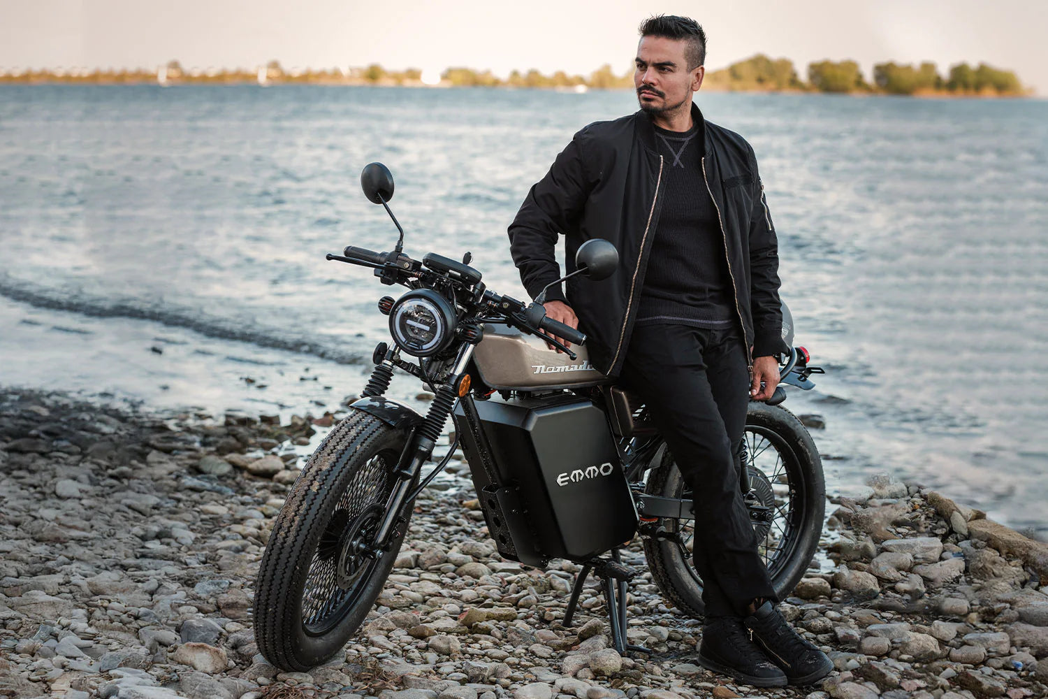 Nomado Electric Motorcycle Cafe Racer Style Motorcycle Ebike EMMO