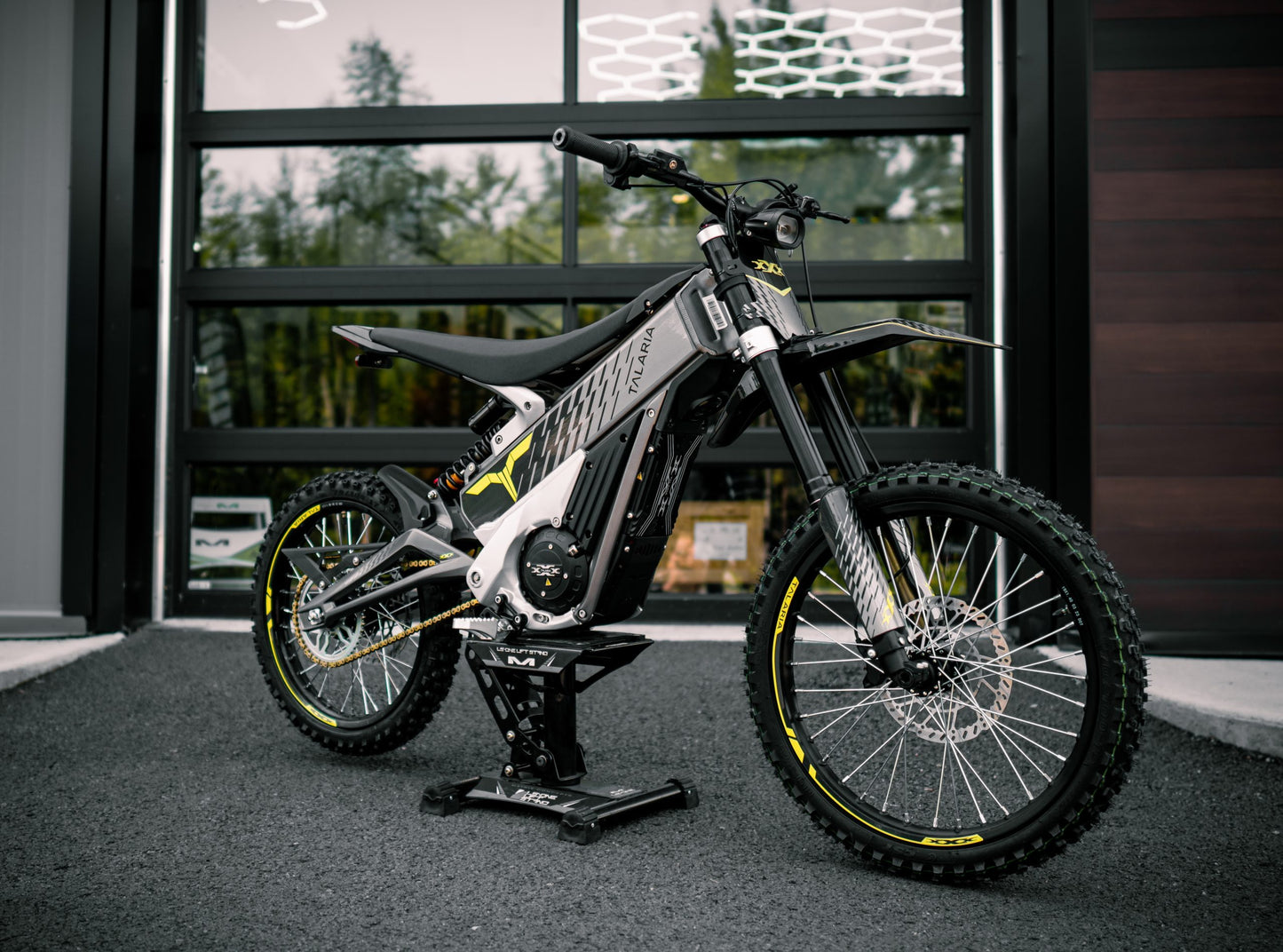 Talaria X3 (XXX) Electric Dirt Bike | 60V 40Ah Battery | 47 MPH Top Speed