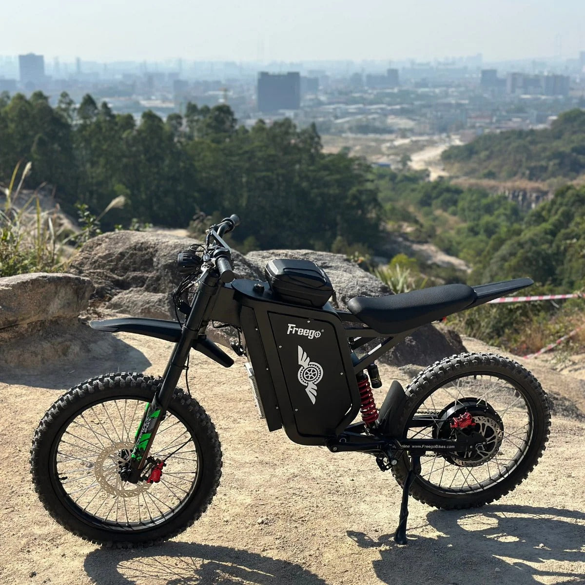 Freego X3 Electric Dirt Bike | 8000W Peak Motor, 72V Battery, 56 MPH Top Speed