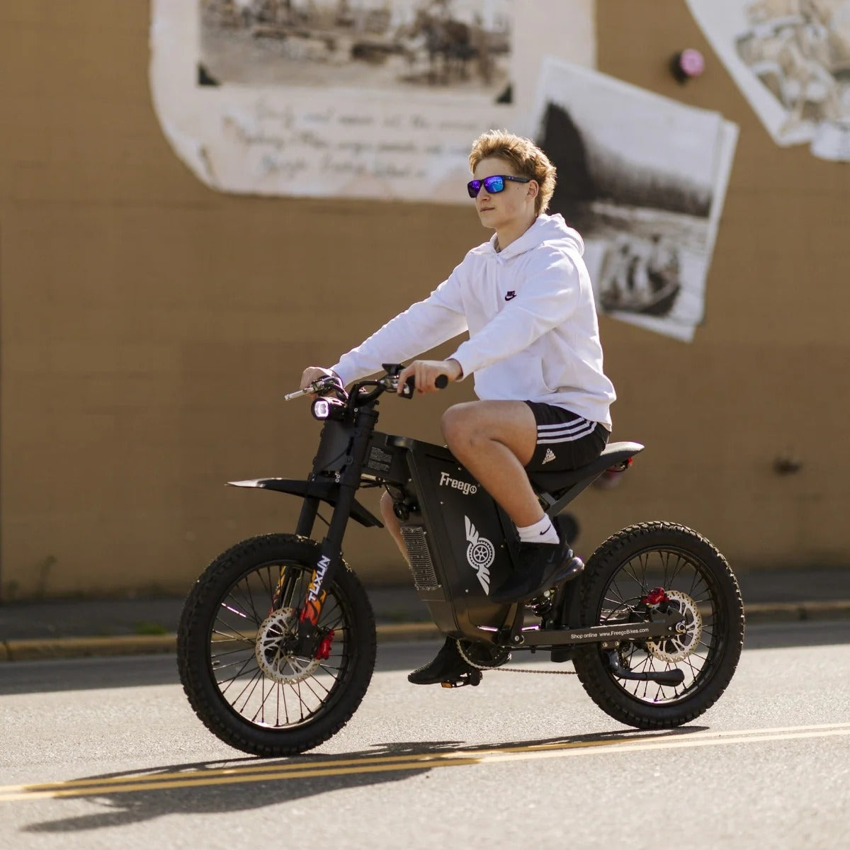 Freego X1 Electric Dirt Bike | 1500W Motor, 60V 25Ah Battery, 37 MPH