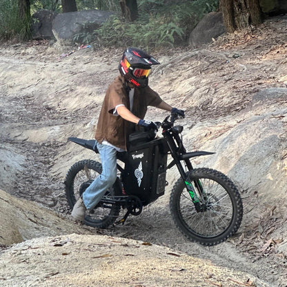 Freego X3 Electric Dirt Bike | 8000W Peak Motor, 72V Battery, 56 MPH Top Speed