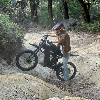Freego X3 Electric Dirt Bike | 8000W Peak Motor, 72V Battery, 56 MPH Top Speed