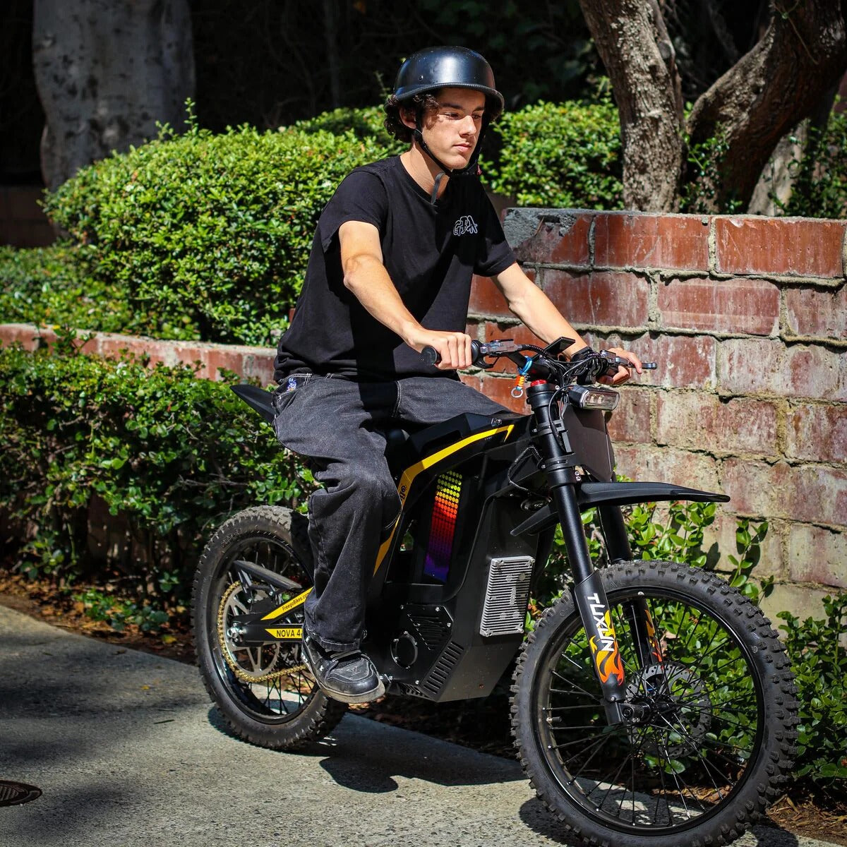 Freego Nova 4 Mid-Drive Electric Dirt Bike | 6000W Peak Motor, 45 MPH, 60V 30Ah Battery