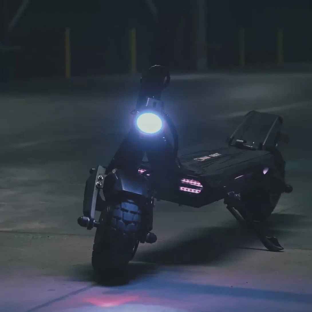 Nanrobot N6 72V Dual 3000W Electric Scooter – 50 MPH, 81 Mile Range, Dual Motors