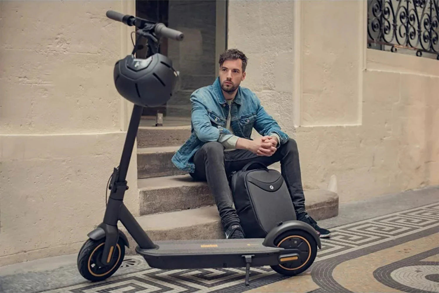 Segway Ninebot G30 Max Sturdy and Powerful Electric Kickscooter EMMO